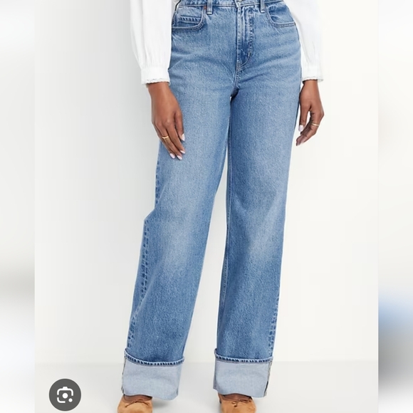 Old Navy Wide Leg Jeans - Picture 3 of 17